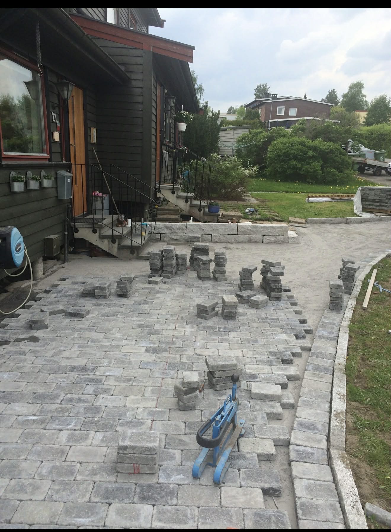 Hageutforming med belegningsstein av Wünder AS